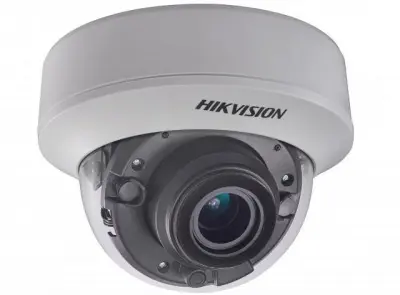 Камера видеонаблюдения Hikvision DS-2CE56H5T-ITZ 2.8-12мм HD-TVI цветная корп.:белый